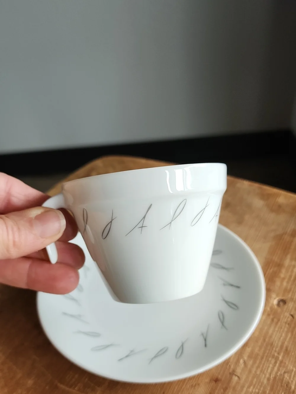 VINTAGE NORITAKE JAPAN AIRLINES (JAL) CUP & SAUCER